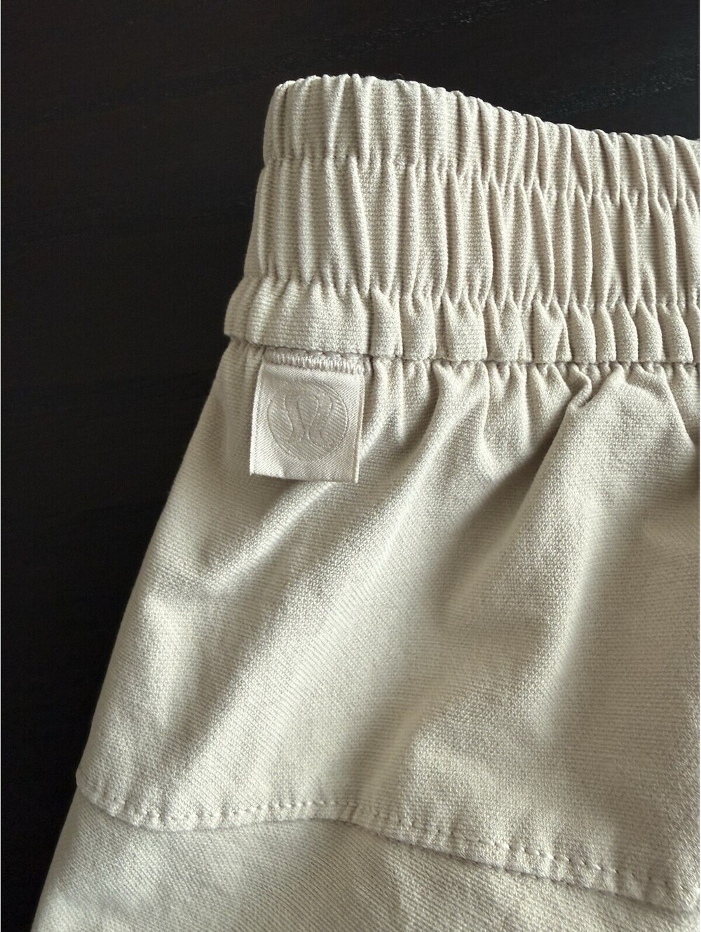 Lululemon Bowline Stretch Cotton Versatwill Ivory Shorts 5" Inseam Size Small - Picture 5 of 6